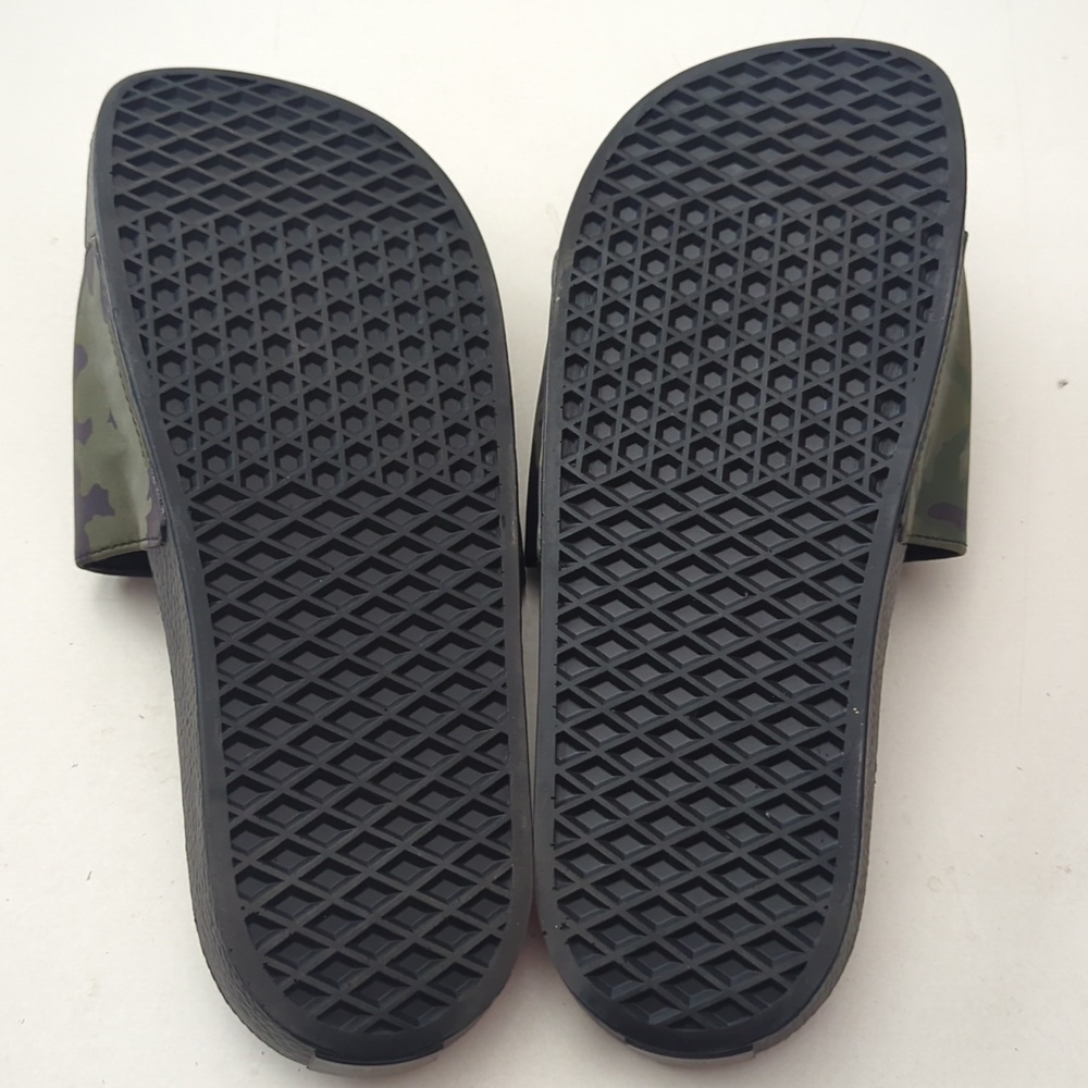 NEW Men's Vans Camo Slides Size 10 NWT - Picture 7 of 9